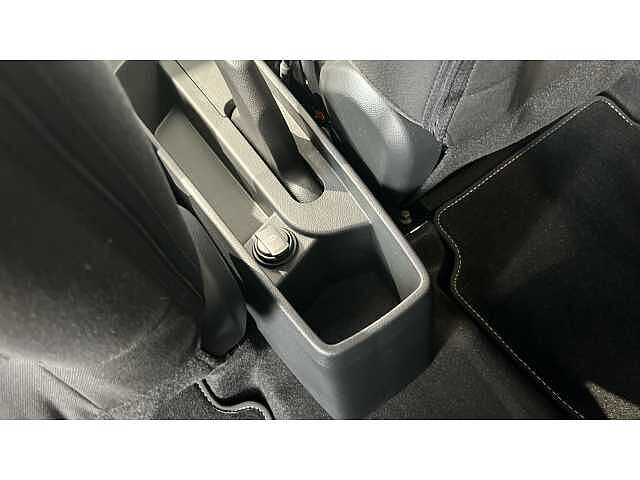 Hyundai i10 i10 5Dr HAT 1.2 MPi 79ps Premium NAV AU