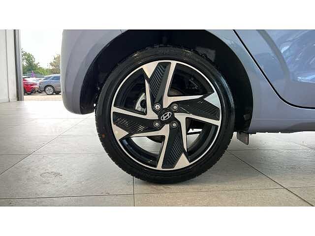 Hyundai I10 i10 5Dr HAT 1.2 MPi 79ps Premium NAV AU Meta Blue