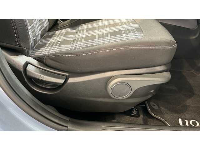 Hyundai I10 i10 5Dr HAT 1.2 MPi 79ps Premium NAV AU Meta Blue