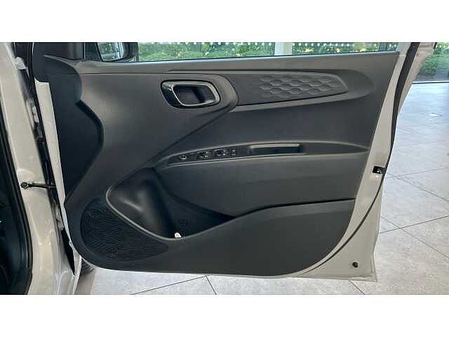 Hyundai i10 i10 5Dr HAT 1.0 MPi 67ps Advance