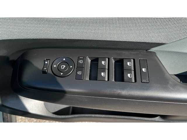 Hyundai Kona Kona 5Dr SUV 1.6T 138ps HBD Ultm 6DCT
