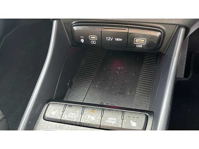 Hyundai Bayon Bayon HAT 1.0 T-gdi 90PS Tech Line