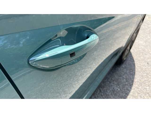 Hyundai Bayon Bayon HAT 1.0 T-gdi 90PS Tech Line
