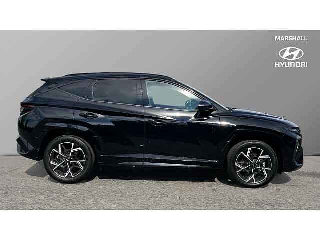 Hyundai TUCSON Tucson 1.6T Hybrid 239ps N Line AU Abyss Black