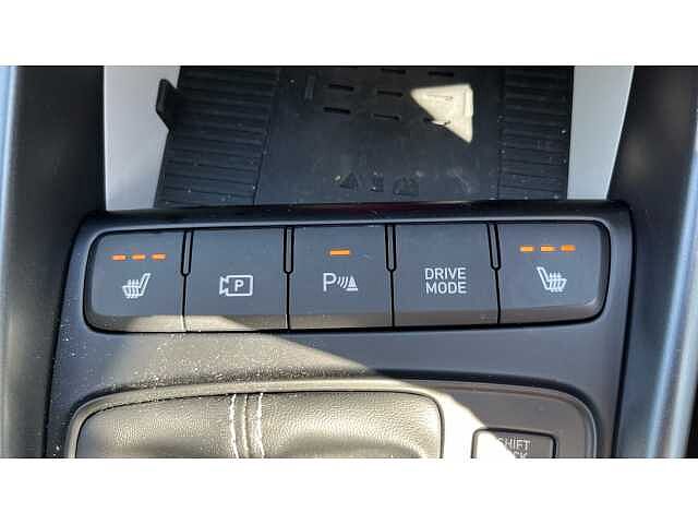Hyundai i20 i20 5Dr HAT 1.0 T-gdi 90ps Tech Line DCT
