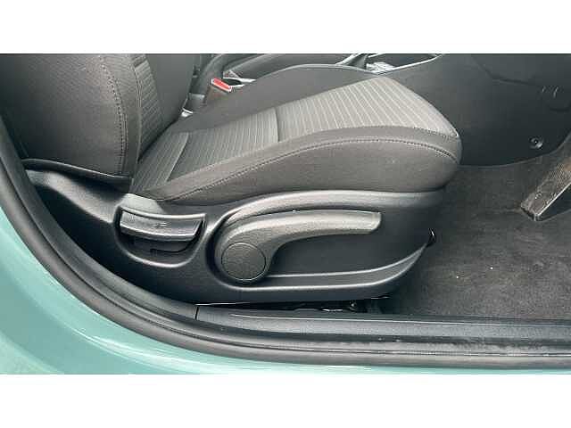 Hyundai I20 I20 1.0T GDi 48V MHD SE Connect 5dr DCT Green