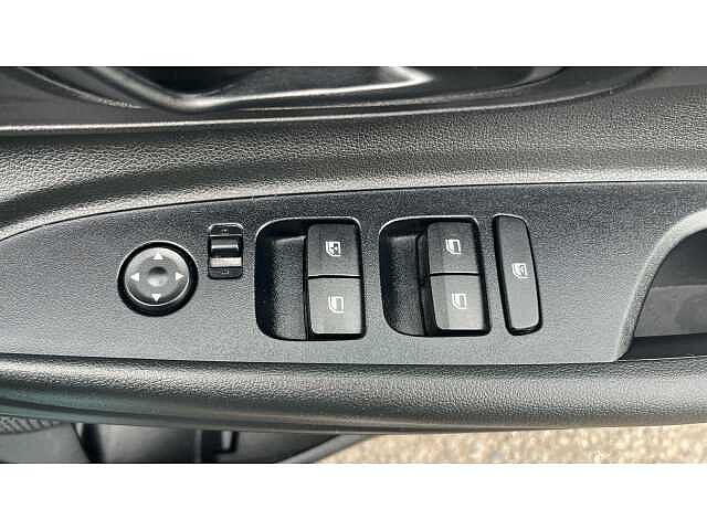 Hyundai I20 I20 1.0T GDi 48V MHD SE Connect 5dr DCT Green