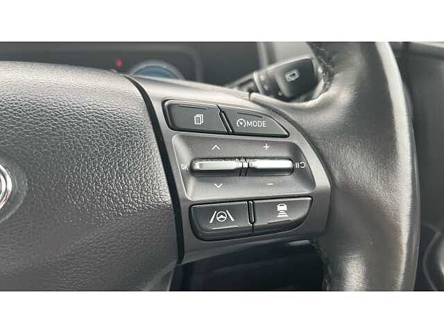 Hyundai KONA KONA 150kW Premium 64kWh 5dr Auto Red