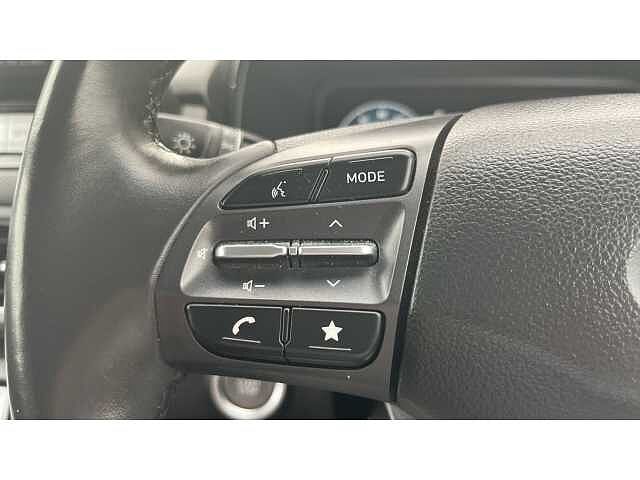 Hyundai KONA KONA 150kW Premium 64kWh 5dr Auto Red