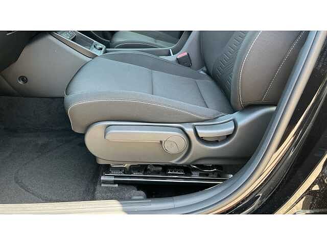 Hyundai Kona KONA 1.6 GDi Hybrid Advance 5dr DCT