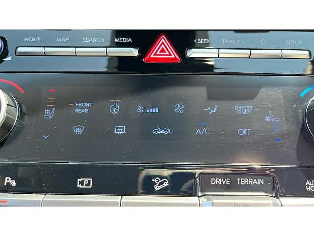 Hyundai Santa Fe Santa FE 7st 1.6TGDi HBD 239 Ultm AU 4WD