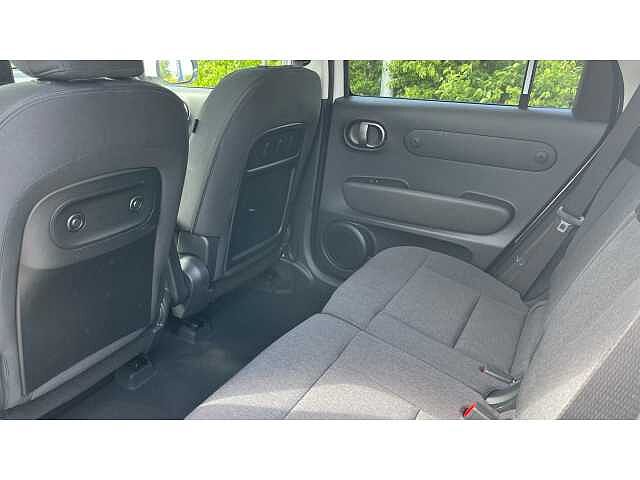 Hyundai INSTER INSTER 85kW 02 49kWh 5dr Auto Atlas White