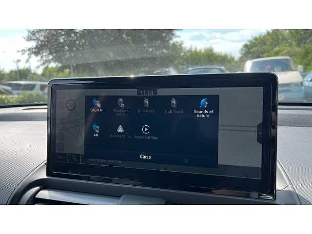 Hyundai INSTER INSTER 85kW 02 49kWh 5dr Auto Atlas White