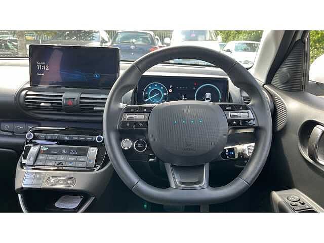 Hyundai INSTER INSTER 85kW 02 49kWh 5dr Auto Atlas White