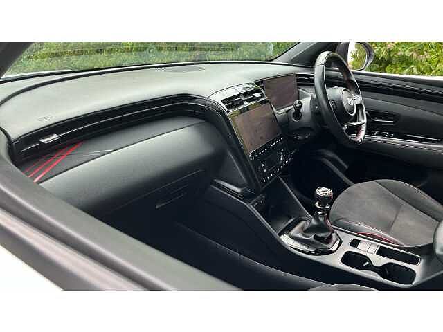 Hyundai TUCSON TUCSON 1.6 TGDi N Line 5dr 2WD White