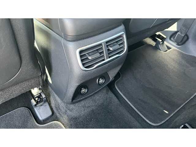 Hyundai Santa Fe SANTA FE 1.6 TGDi Plug-in Hybrid Ultimate 5dr 4WD Auto