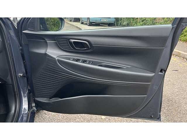 Hyundai i20 i20 5Dr HAT 1.0 T-gdi 90ps Black Line
