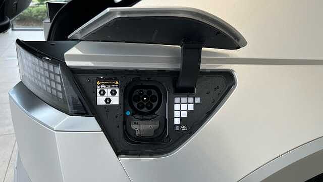 Hyundai Ioniq 5 239kW Ultimate 77 kWh 5dr AWD Auto [Tech]