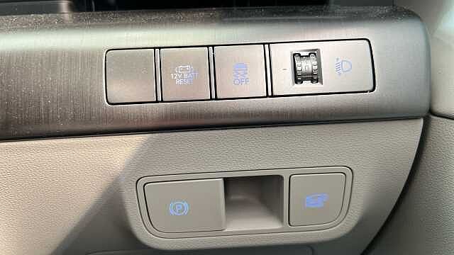 Hyundai Kona 1.6 GDi Hybrid Ultimate 5dr DCT [Lux Pack]