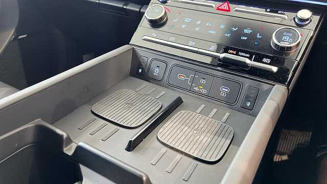 Hyundai Santa Fe SANTA FE 1.6 TGDi Plug-in Hybrid Calligraphy 5dr 4WD Auto
