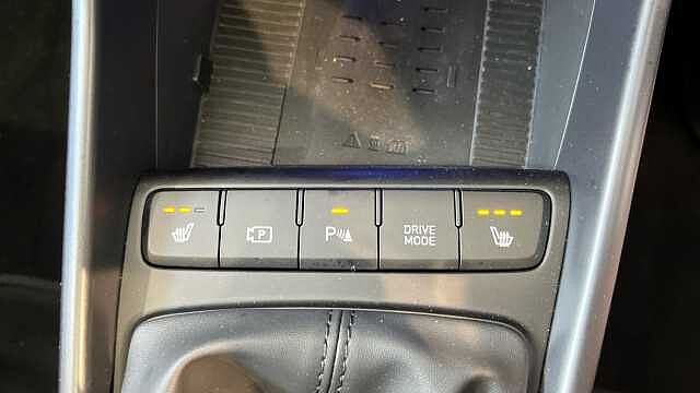 Hyundai BAYON BAYON 1.0 TGDi Ultimate 5dr Phantom Black