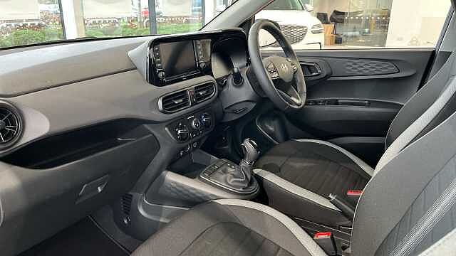 Hyundai I10 HYUNDAI I10 1.0 [58] Advance 5dr Auto [Nav] Vibrant Blue