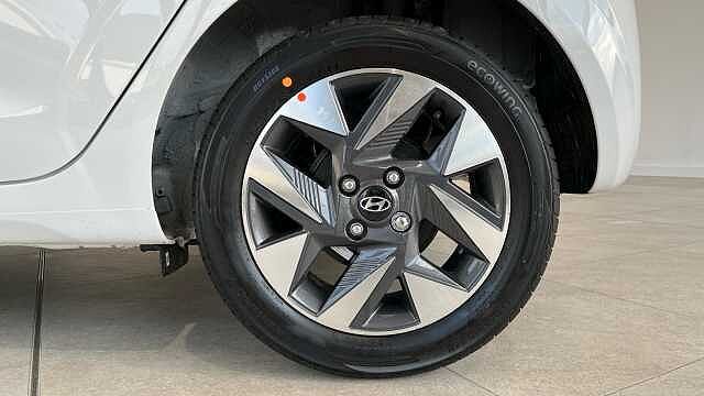 Hyundai I10 I10 1.0 [63] Advance 5dr [Nav] Atlas White