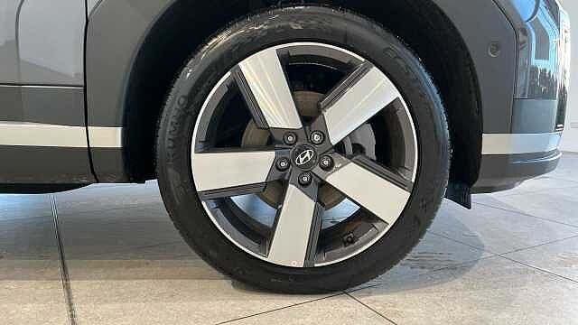 Hyundai SANTA FE SANTA FE 1.6 TGDi Plug-in Hybrid Ultimate 5dr 4WD Auto Ecotronic Grey