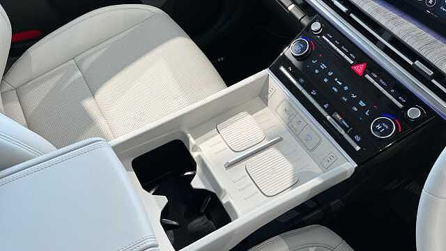 Hyundai SANTA FE SANTA FE 1.6 TGDi Plug-in Hybrid Ultimate 5dr 4WD Auto Ecotronic Grey