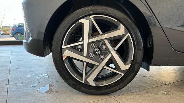 Hyundai I20 I20 1.0T GDi 90 Tech Line 5dr DCT Aurora Grey