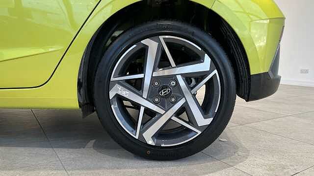 Hyundai I20 I20 1.0T GDi Premium 5dr Lucid Lime