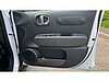 Hyundai INSTER INSTER 85kW 02 49kWh 5dr Auto Atlas White