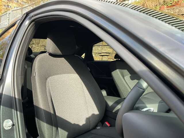 Hyundai Ioniq 6 168kW Premium 77kWh 4dr Auto