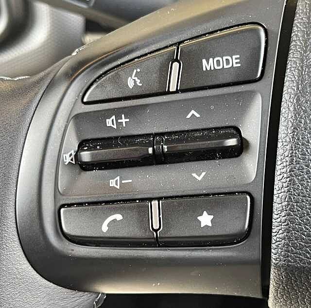 1.2 [79] Advance 5dr [Nav]