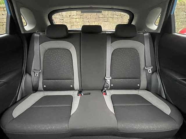 Hyundai KONA 1.0T GDi Blue Drive Premium 5dr Blue