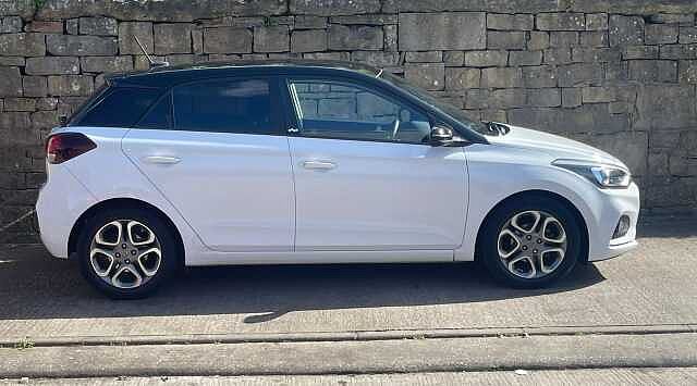 Hyundai I20 1.2 MPi Play 5dr White