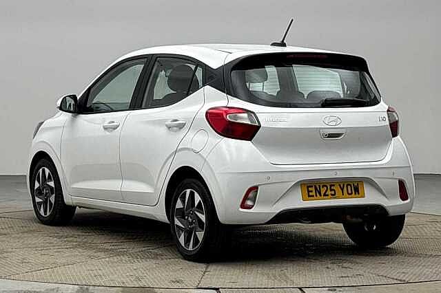 Hyundai i10 1.0 [63] Premium 5dr Auto [Nav]