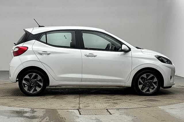 Hyundai i10 1.0 [63] Premium 5dr Auto [Nav]