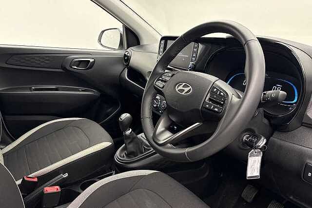 Hyundai i10 1.0 [63] Premium 5dr Auto [Nav]