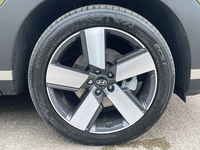 Hyundai Santa Fe 1.6 TGDi 239 Hybrid Premium 5dr Auto