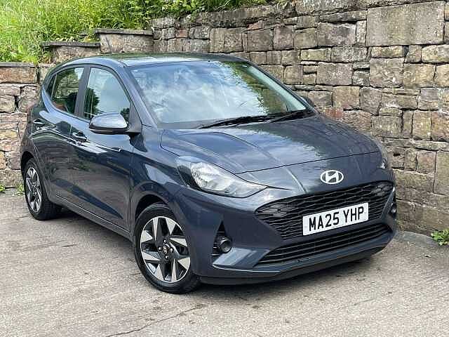 1.0 [63] Advance 5dr [Nav]