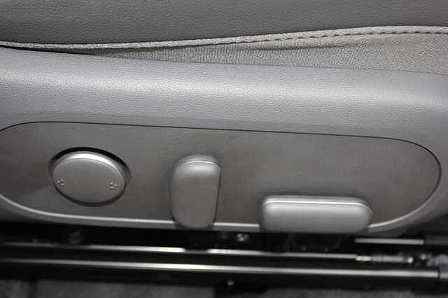 Hyundai Kona 160kW Ultimate 65kWh 5dr Auto