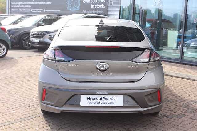 Hyundai Ioniq 1.6 GDi Plug-in Hybrid Premium SE 5dr DCT