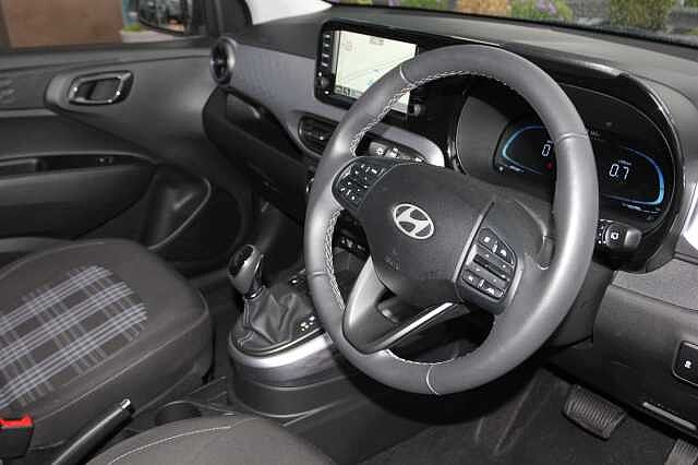Hyundai i10 1.0 [63] Premium 5dr Auto [Nav]