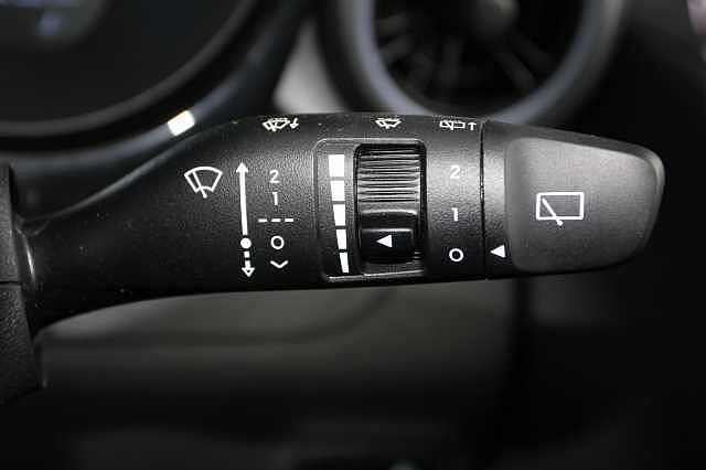 Hyundai i10 1.0 [63] Premium 5dr Auto [Nav]