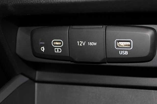 Hyundai i10 1.0 [63] Premium 5dr Auto [Nav]