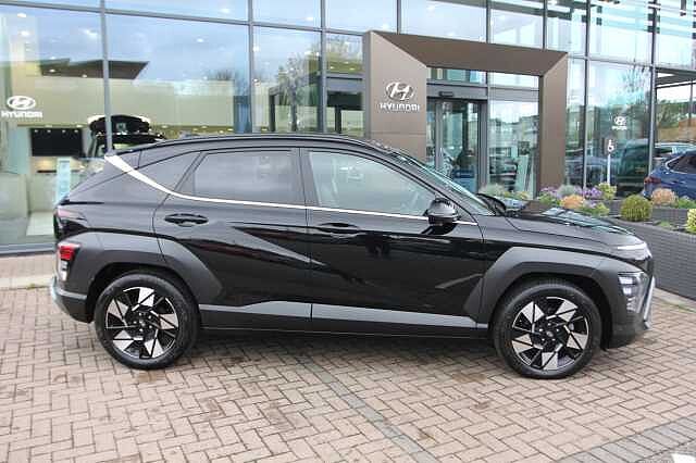 Hyundai KONA 1.6 Hybrid 129 Ultimate 5dr DCT Black
