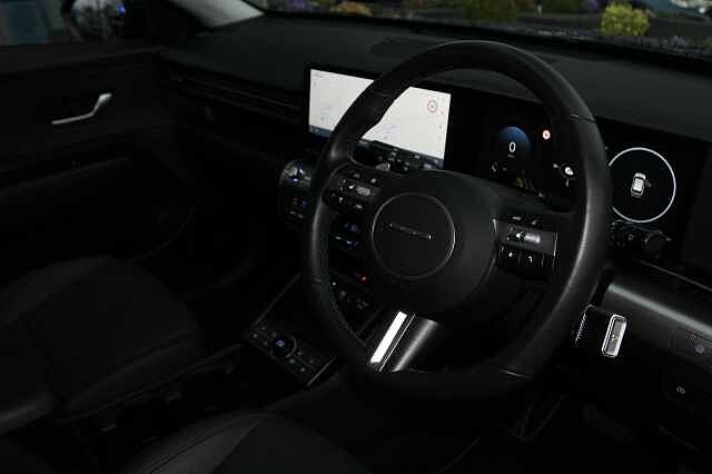 Hyundai KONA 1.6 Hybrid 129 Ultimate 5dr DCT Black