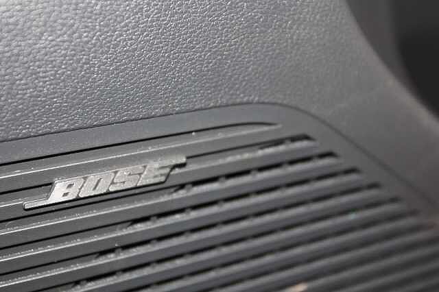 Hyundai KONA 1.6 Hybrid 129 Ultimate 5dr DCT Black