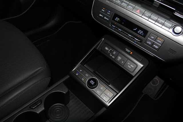 Hyundai KONA 1.6 Hybrid 129 Ultimate 5dr DCT Black